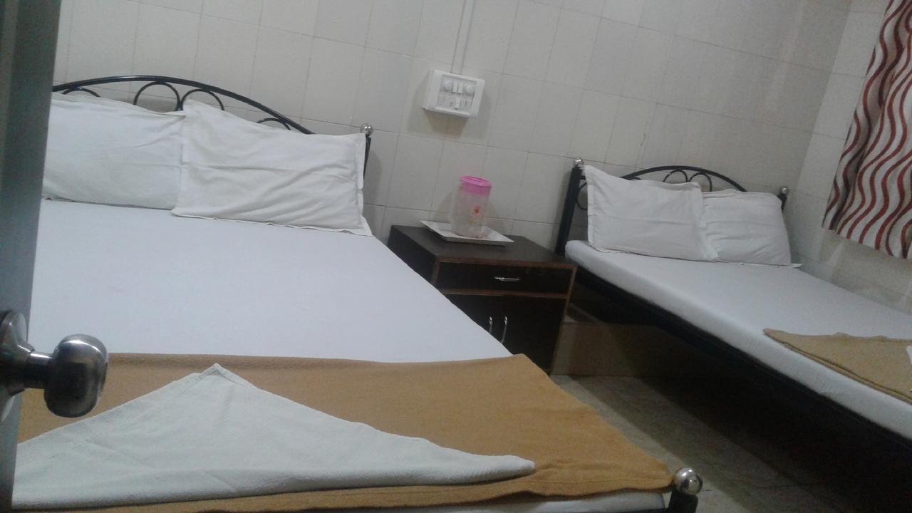 Hotel Central Inn Mumbai Dış mekan fotoğraf