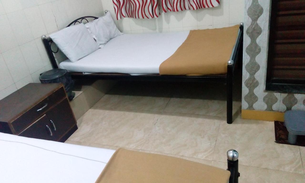 Hotel Central Inn Mumbai Dış mekan fotoğraf